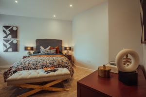 Photo 52- click for photo gallery